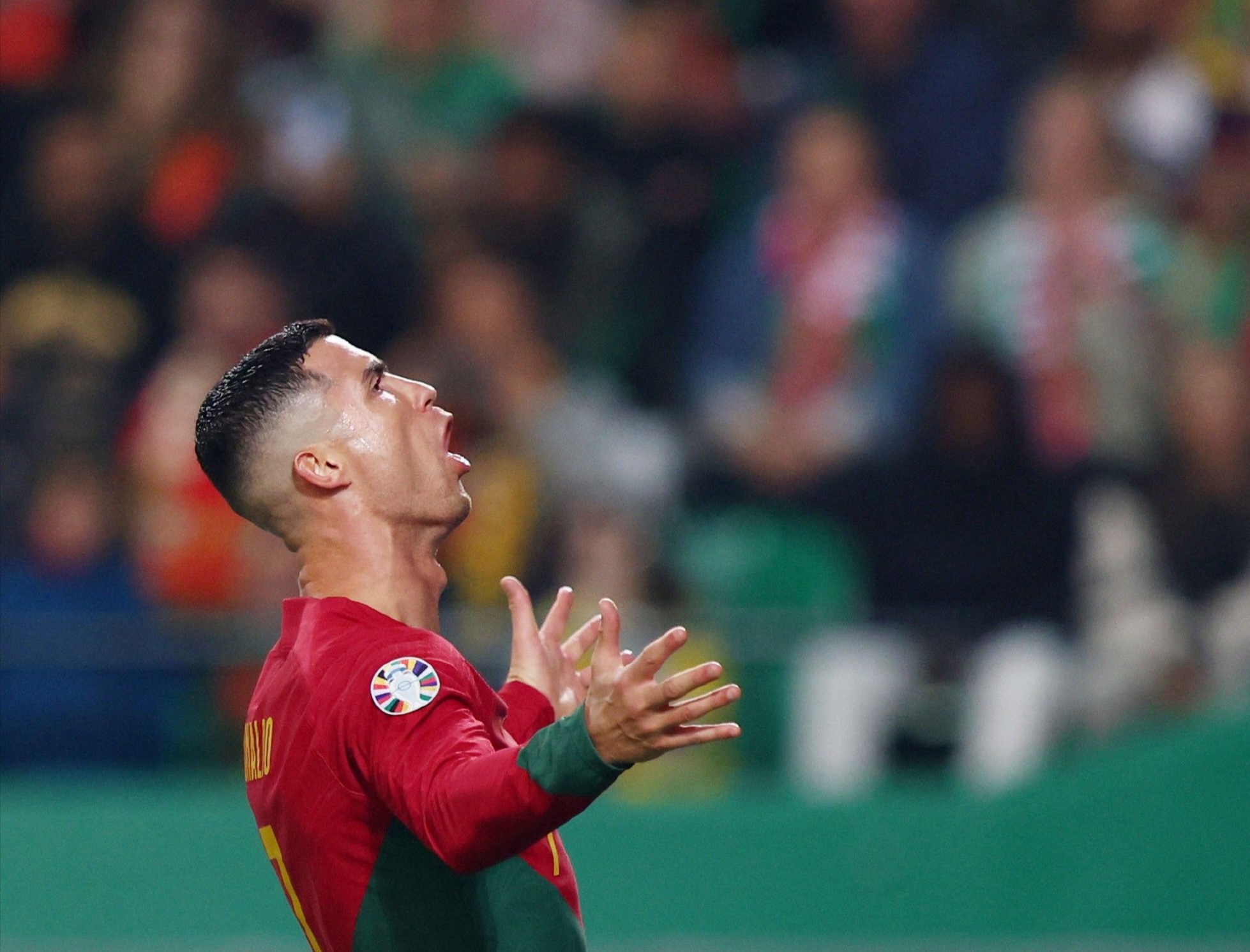 葡萄牙队绝杀法国队,波尔刷新纪录 葡萄牙队绝杀法国队,波尔刷新纪录