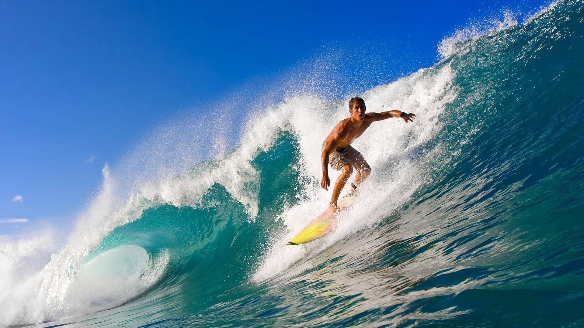 赛场双城记，英超争冠焦点战与森林狼末节狂飙的胜利哲学